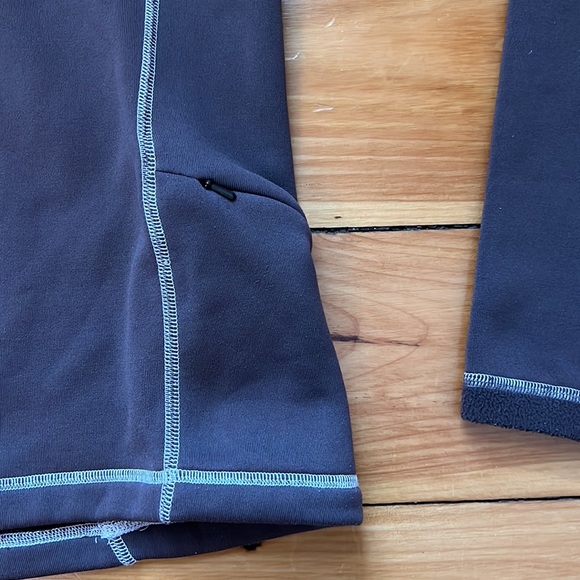 Cloudveil mid layer quarter zip fleece. Size Medium. Color Brown. - Picture 2 of 13